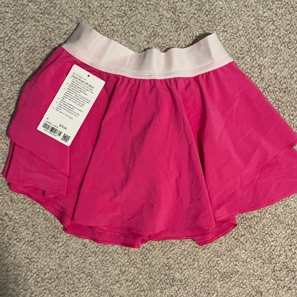 SUPER RARE, sonic pink lululemon skirt!